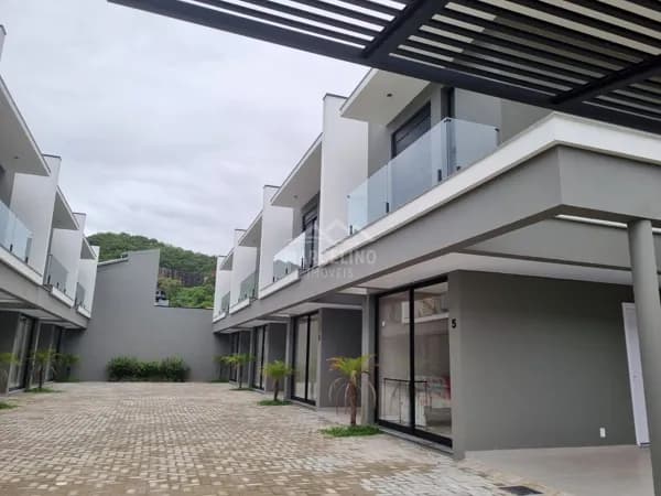 Casa de Condomínio em Garopaba - Loteamento Panorâmico
