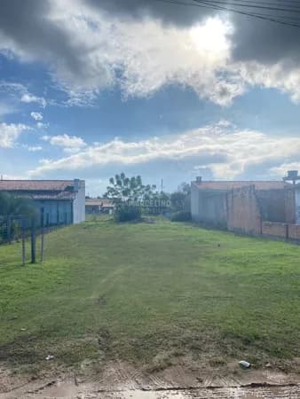 Terreno com ótima localização.