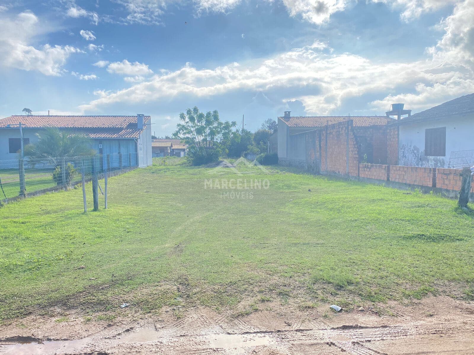 Terreno com ótima localização.
