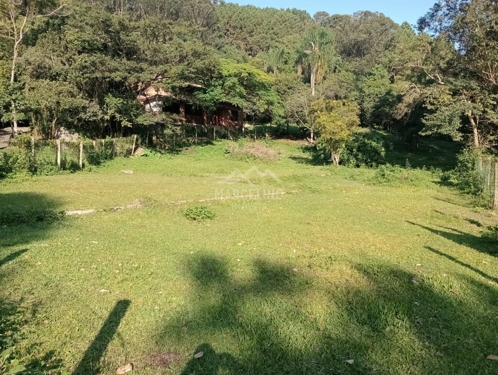 Lindo terreno próximo a praia do ouvidor.