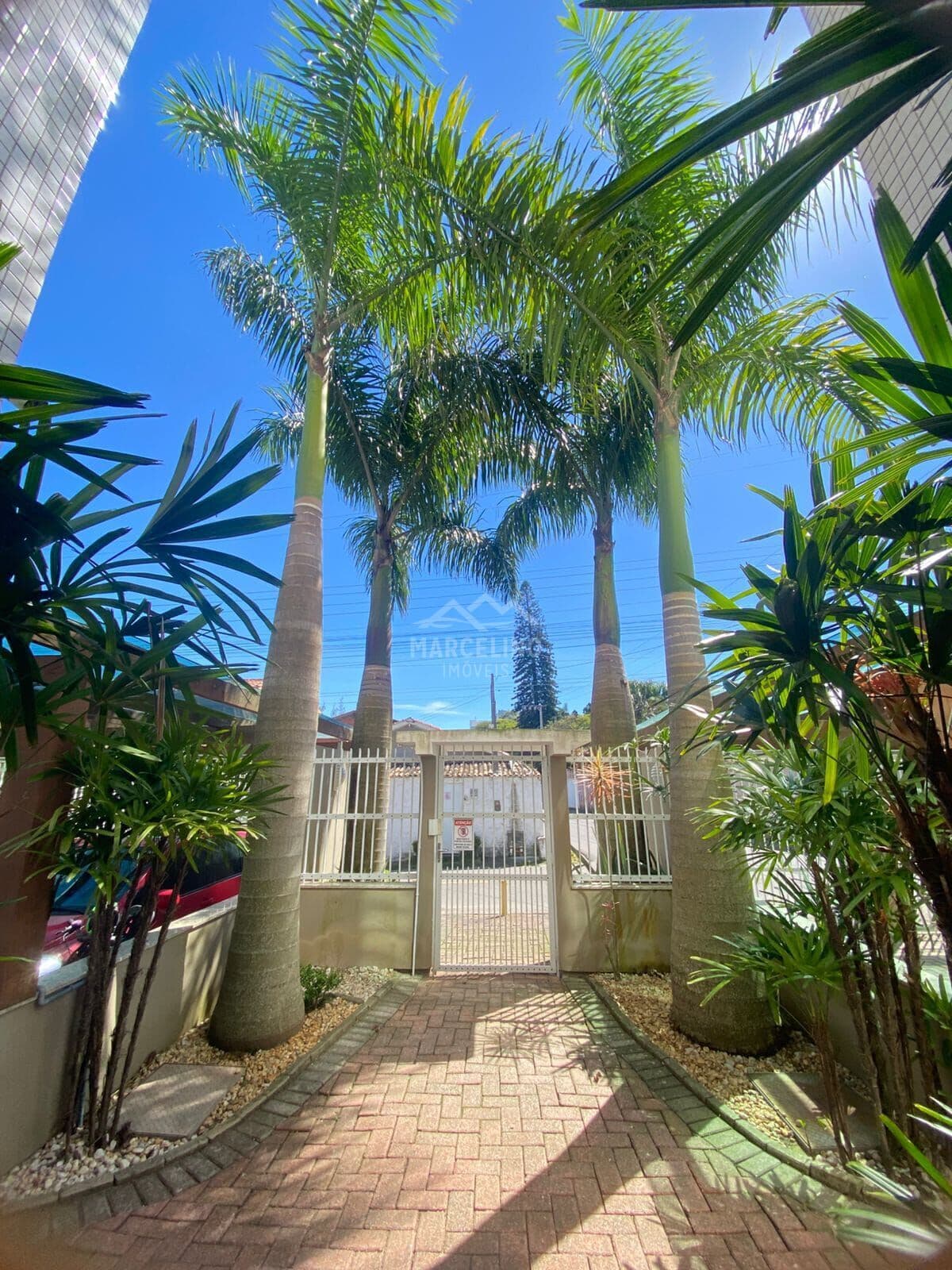 Apartamento a 150 metros do mar em Imbituba.