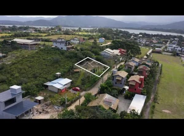 Lote/Terreno em Imbituba - Praia do Rosa