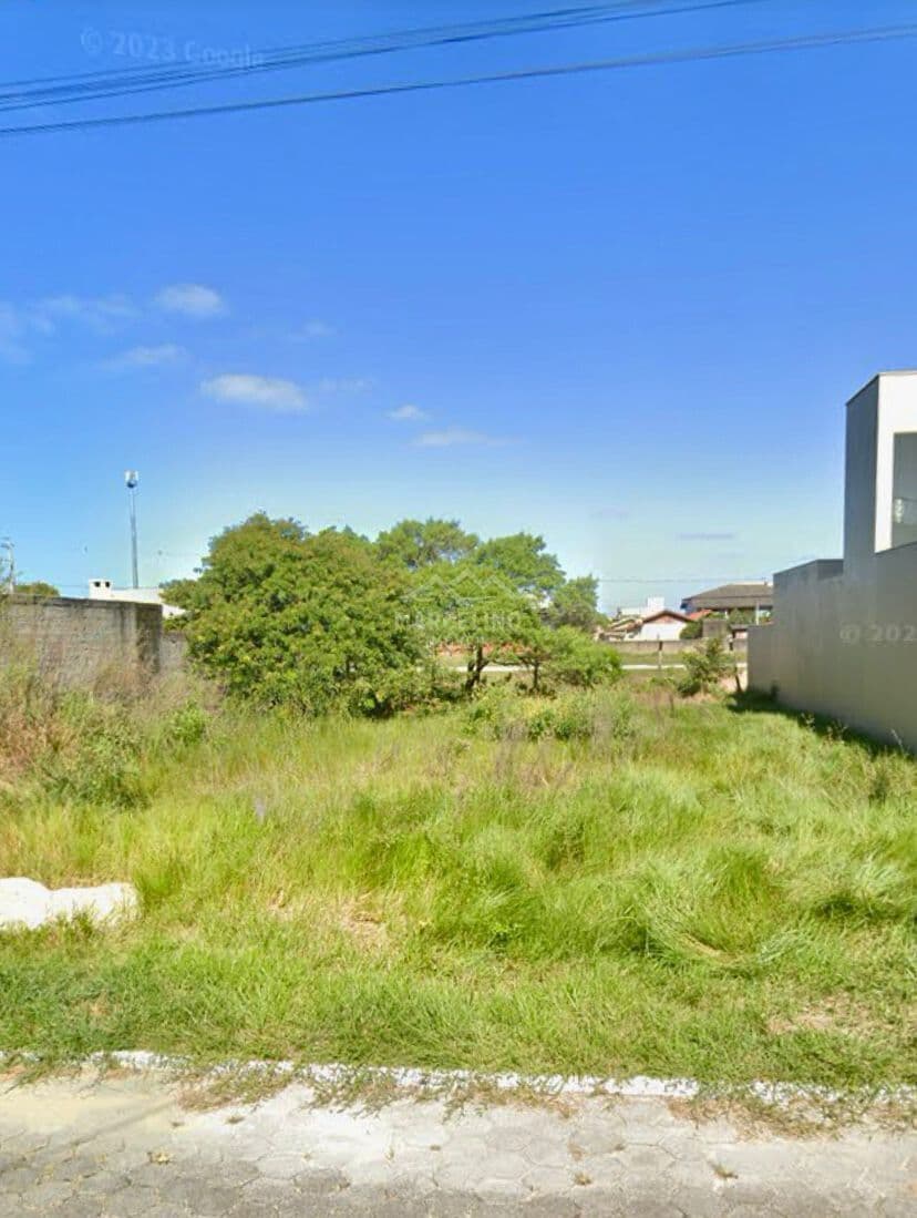 Terreno em excelente localização em Garopaba.