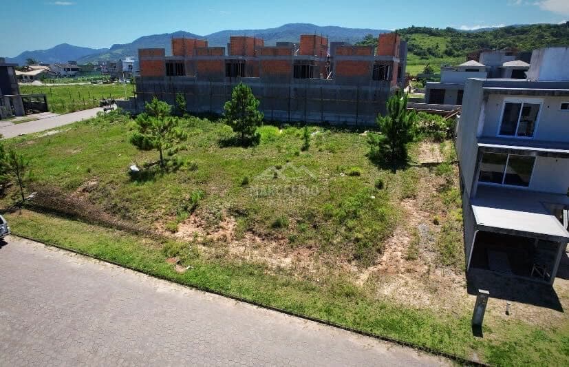 Terreno no bairro Longaroni - Garopaba