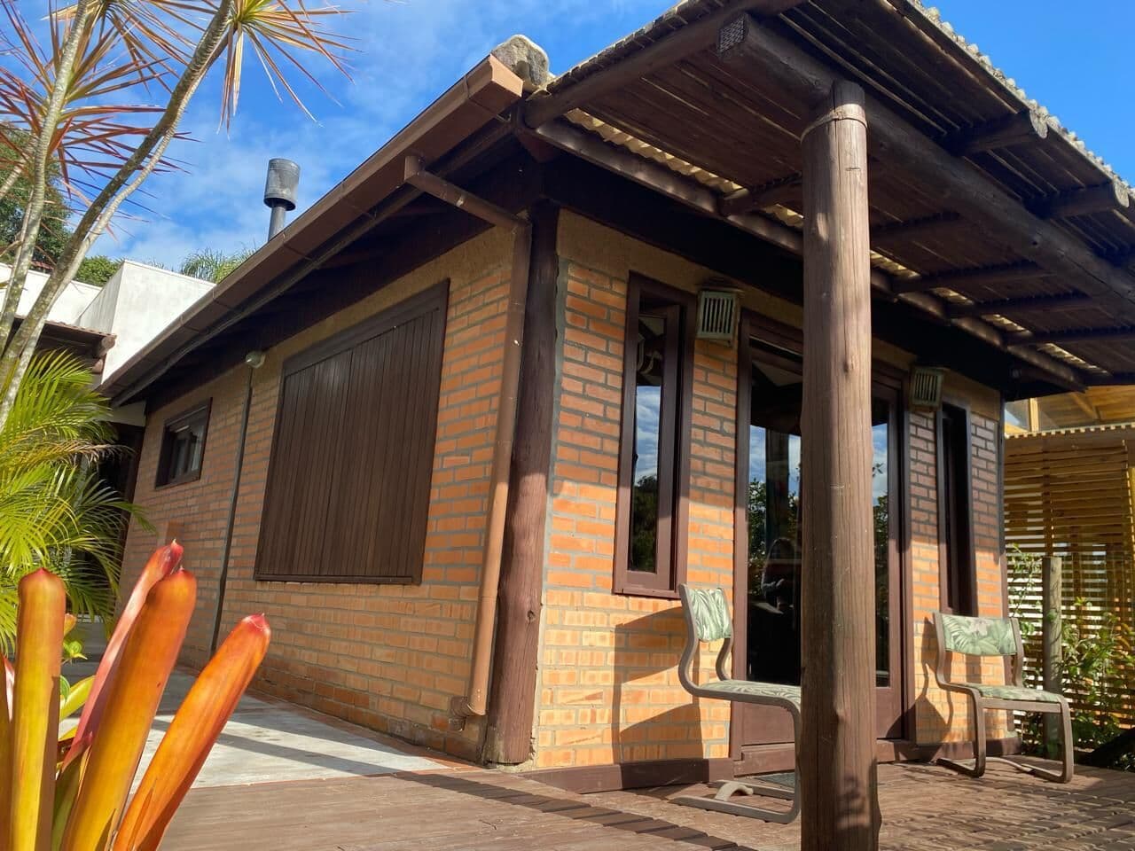 Casa próxima ao centrinho da Praia do Rosa, Imbituba/SC