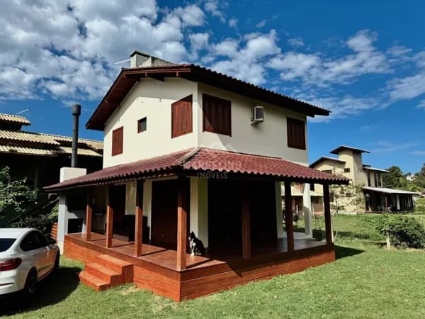 Casa Padrão à Venda Praia do Rosa