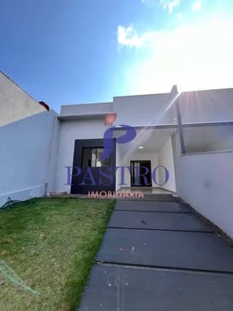 Casa em Medianeira - Nazaré