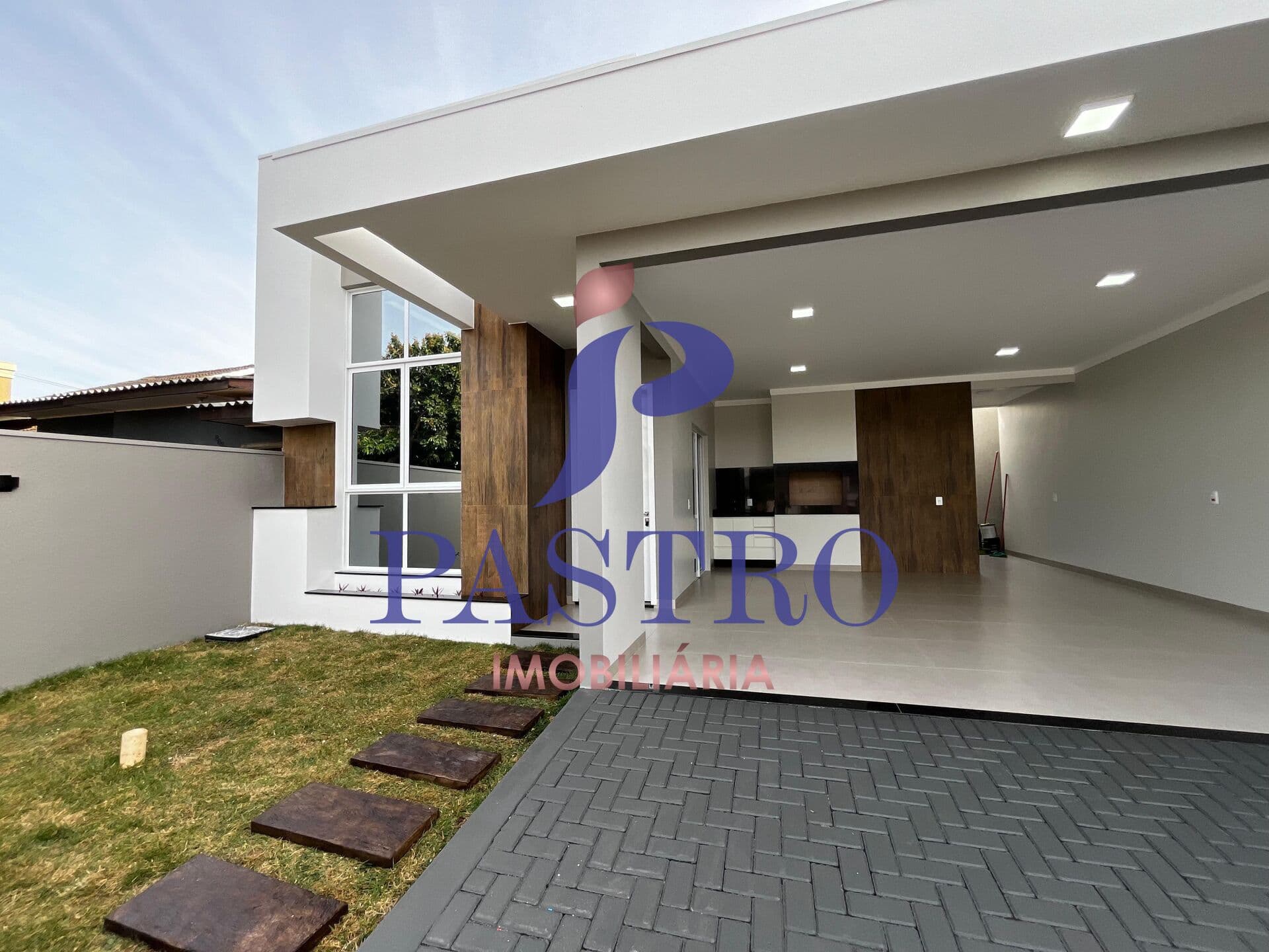Casa em Medianeira - Jardim Belo Horizonte