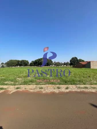 Lote/Terreno em Medianeira - Ipê