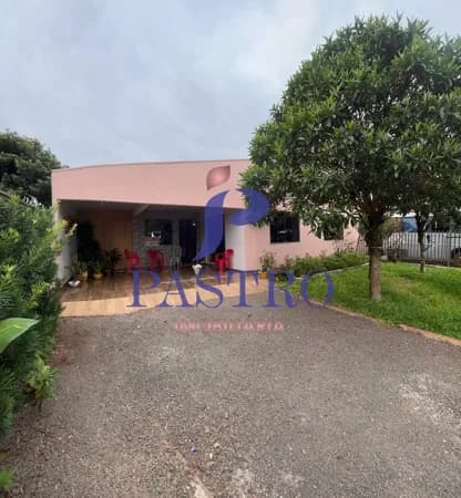 Casa em Medianeira - Nazaré