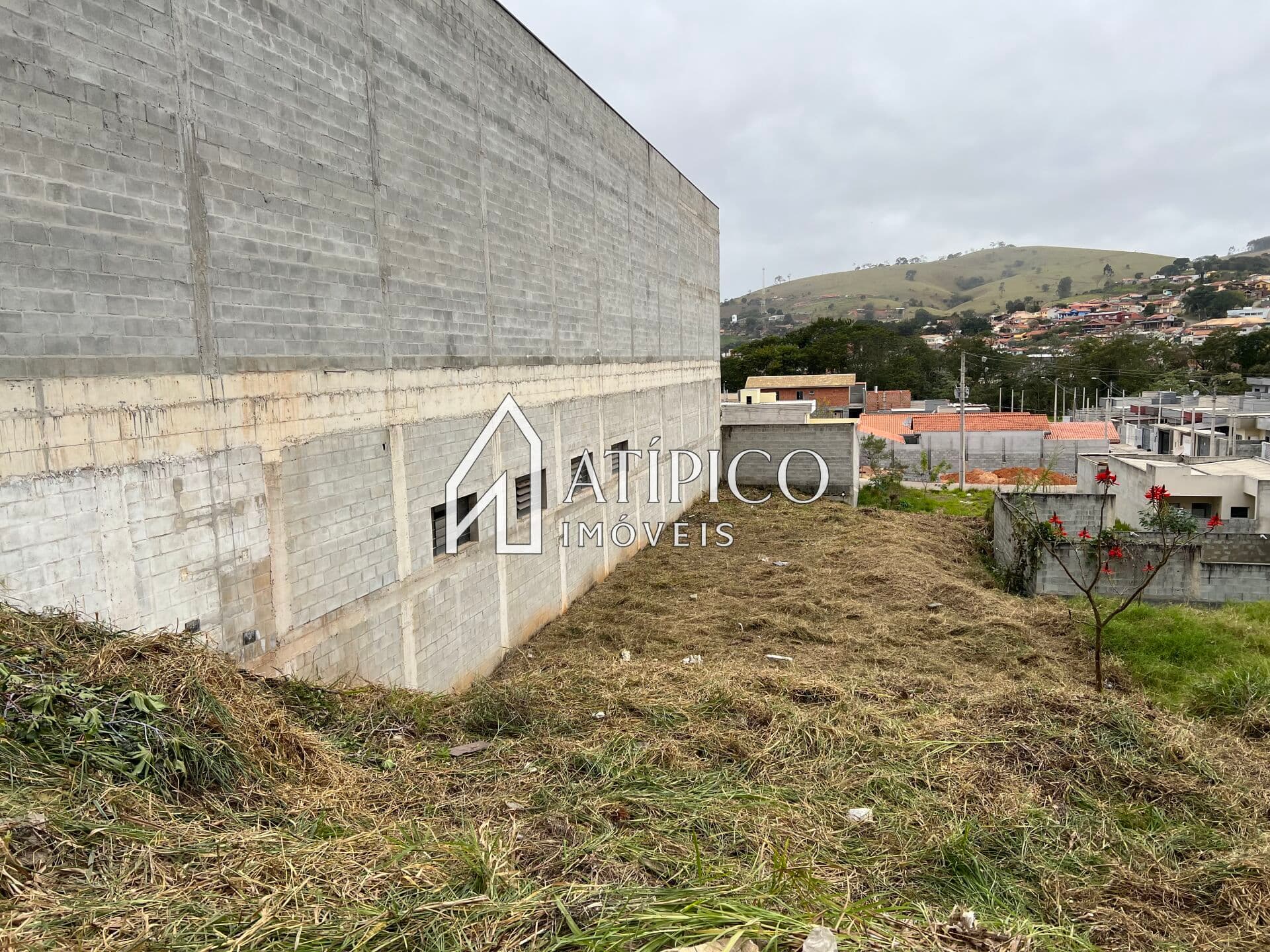 Terreno Comercial - Avenida Marginal