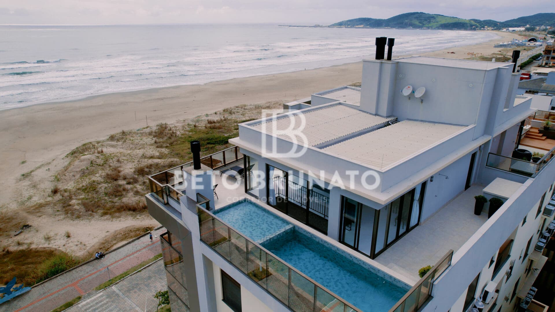 RES. BALEIA BRANCA - COBERTURA DUPLEX