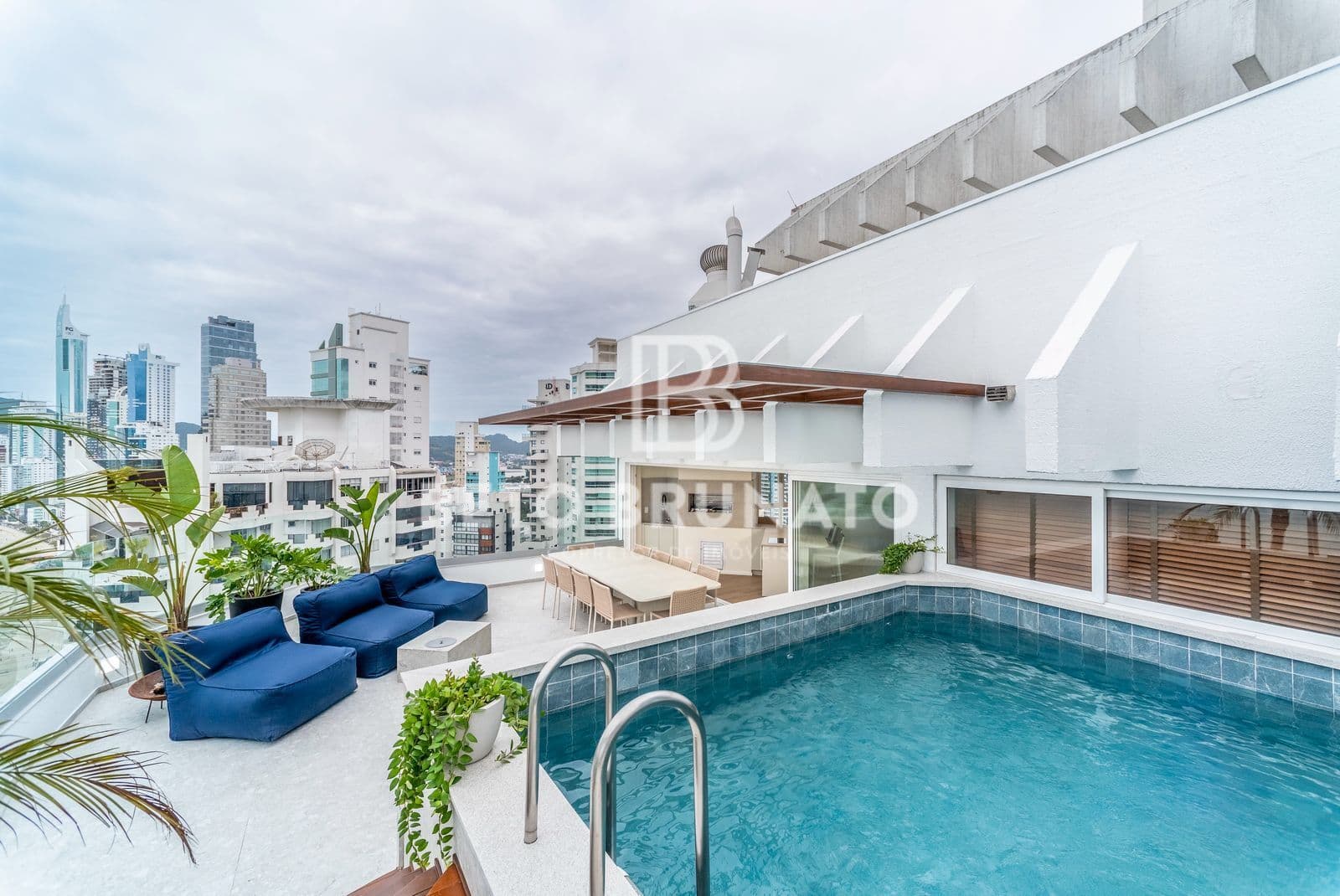 Apartamento Alto Padrão em Centro, Balneário Camboriú/SC