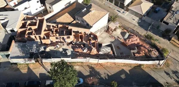 Apartamento à venda no bairro Parque Xangri-Lá em Contagem/MG