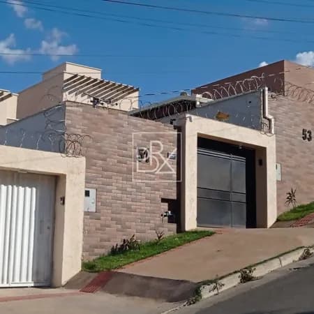 Casa 3 Quartos Suíte Entrada Individual - Alvorada - São oaquim de Bicas/MG