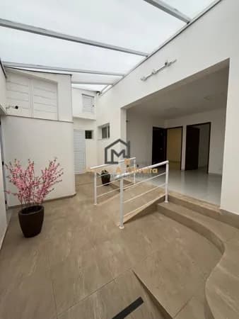 Sala/Conjunto em Atibaia - Centro