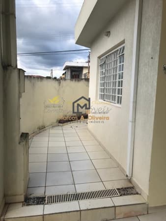 Casa Térrea para Venda em Vila Salles Atibaia-SP