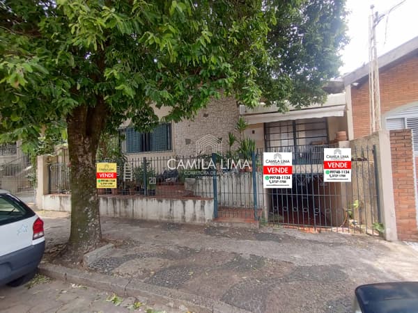 Casa à venda no Centro!