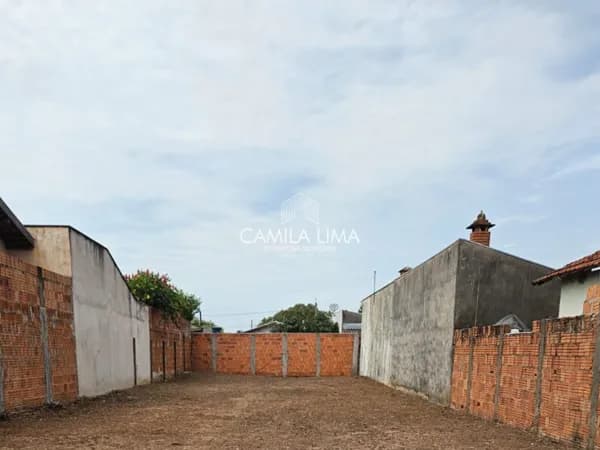 Lote/Terreno em Garça - Araceli