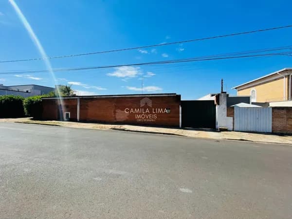 Lote/Terreno em Garça - Williams