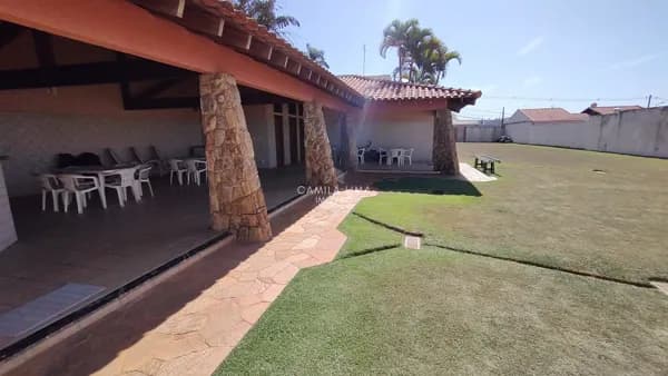 Área de lazer à venda
