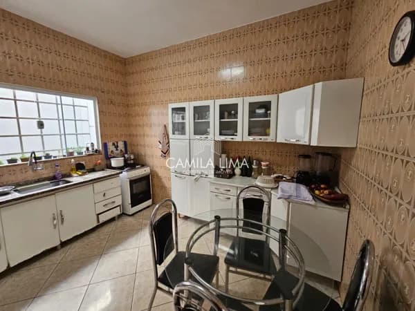 Casa à venda