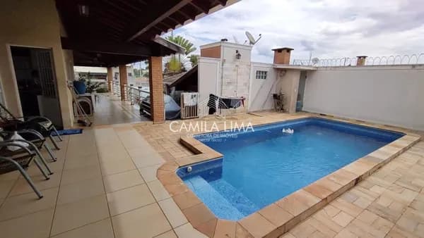 Casa à venda