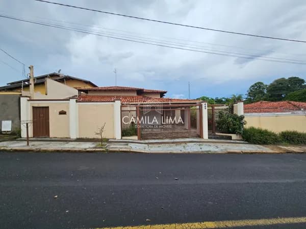 Casa à venda