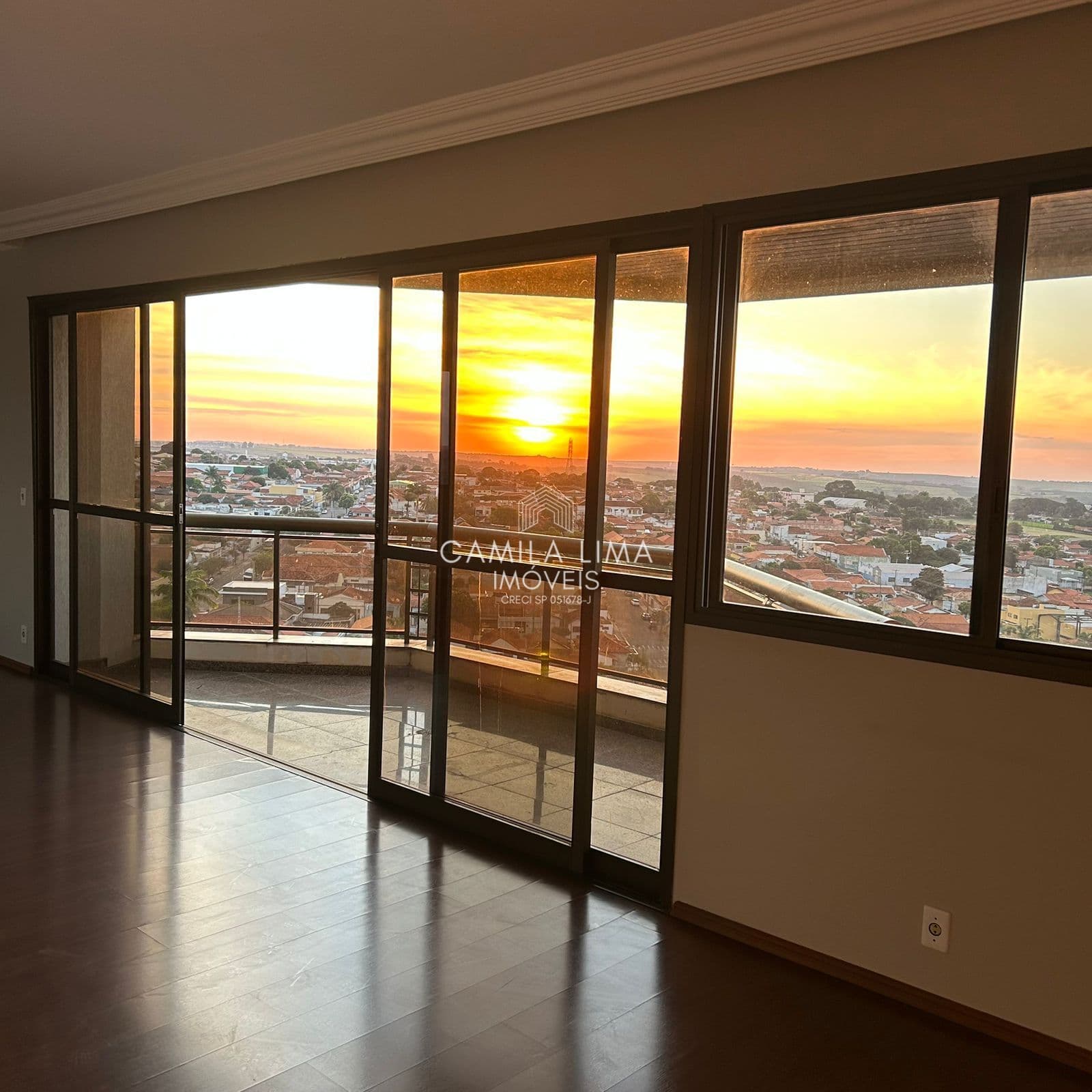 Apartamento em Garça - Centro