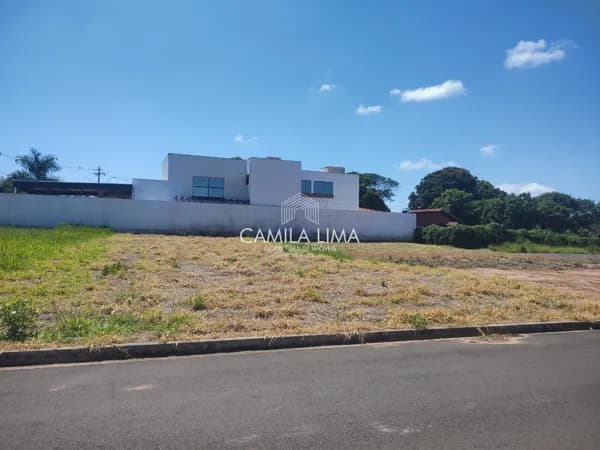 Terreno à venda