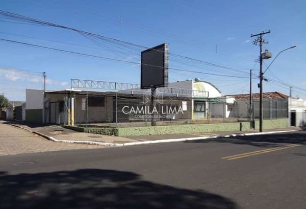 Prédio/Edifício Inteiro em Garça - Araceli