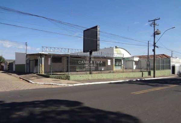 Prédio/Edifício Inteiro em Garça - Araceli