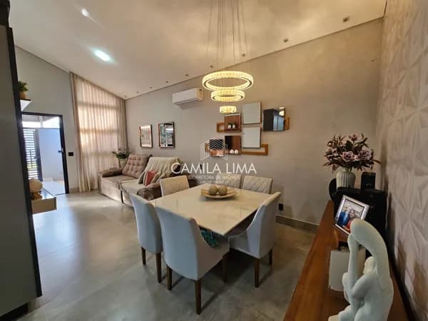 Linda Casa