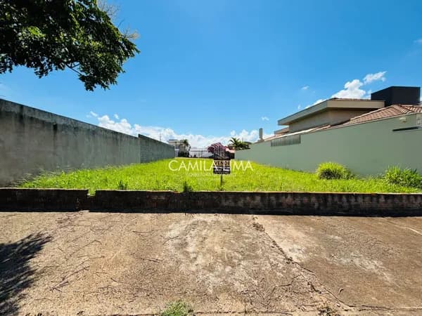 Lote/Terreno em Garça - Residencial do Bosque