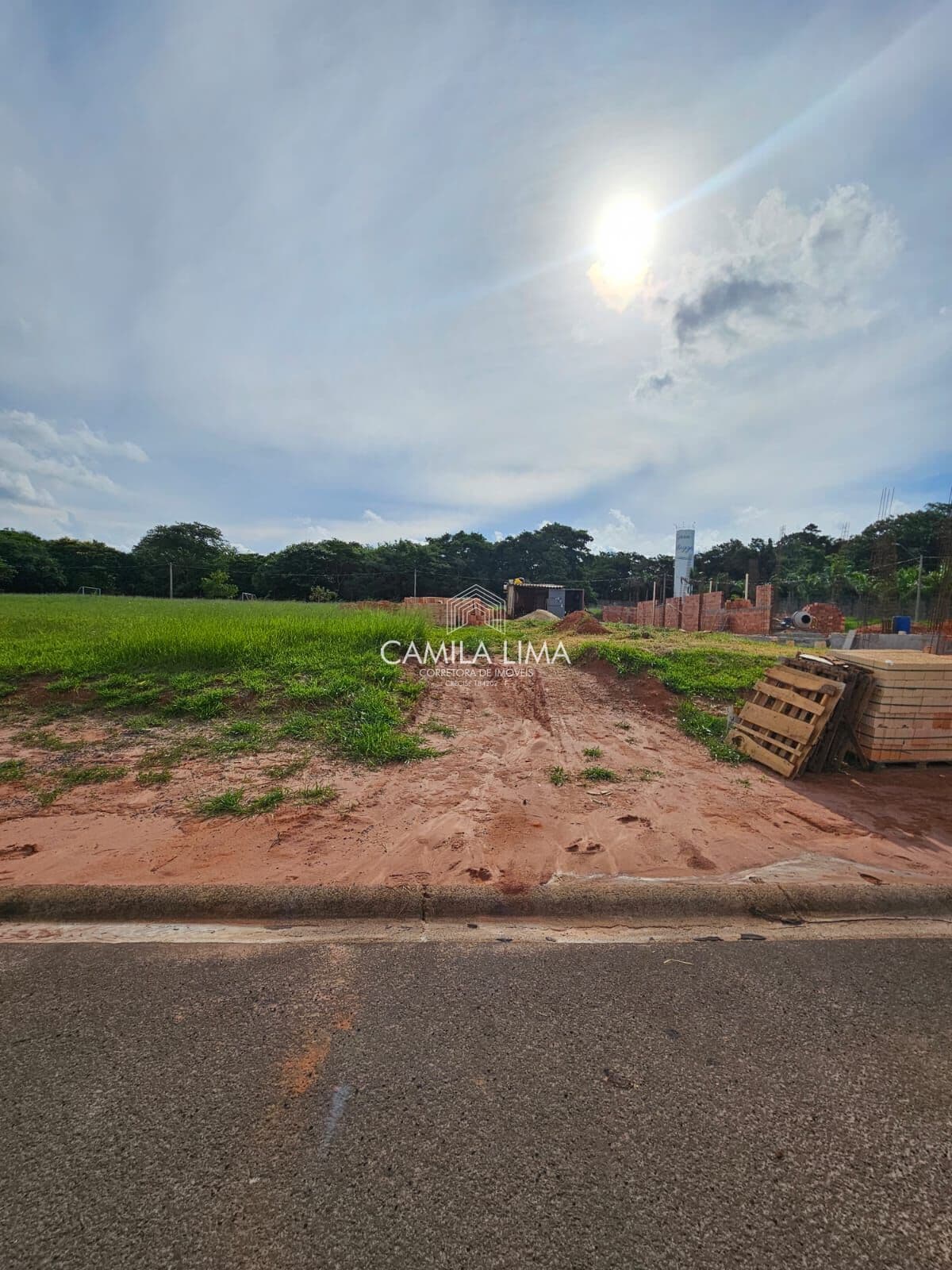 Terreno à venda