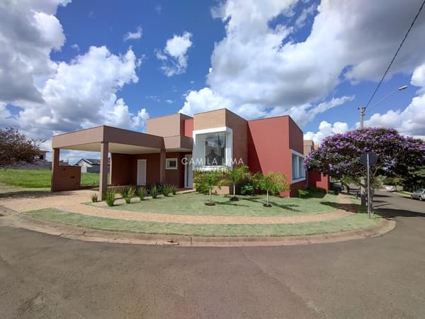 Casa no Condomínio Gran Villaggio