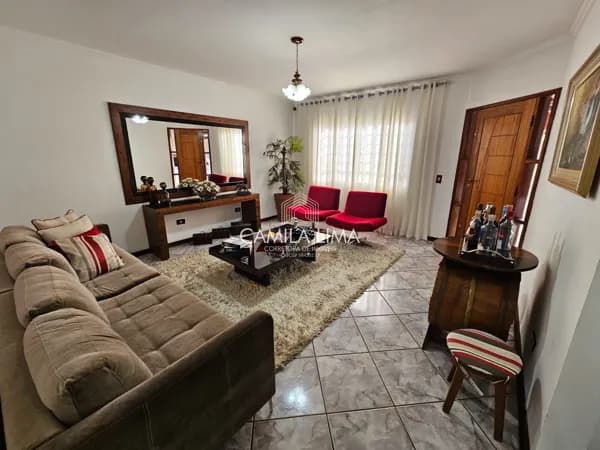 Sobrado à venda