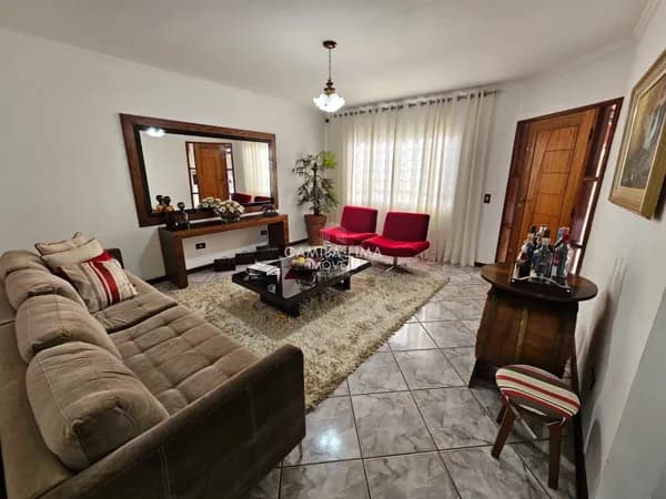 Sobrado à venda