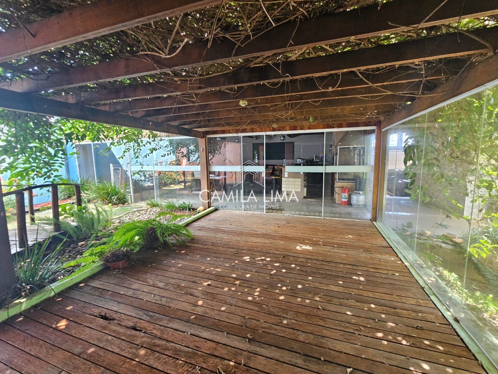 Casa + Salão Comercial