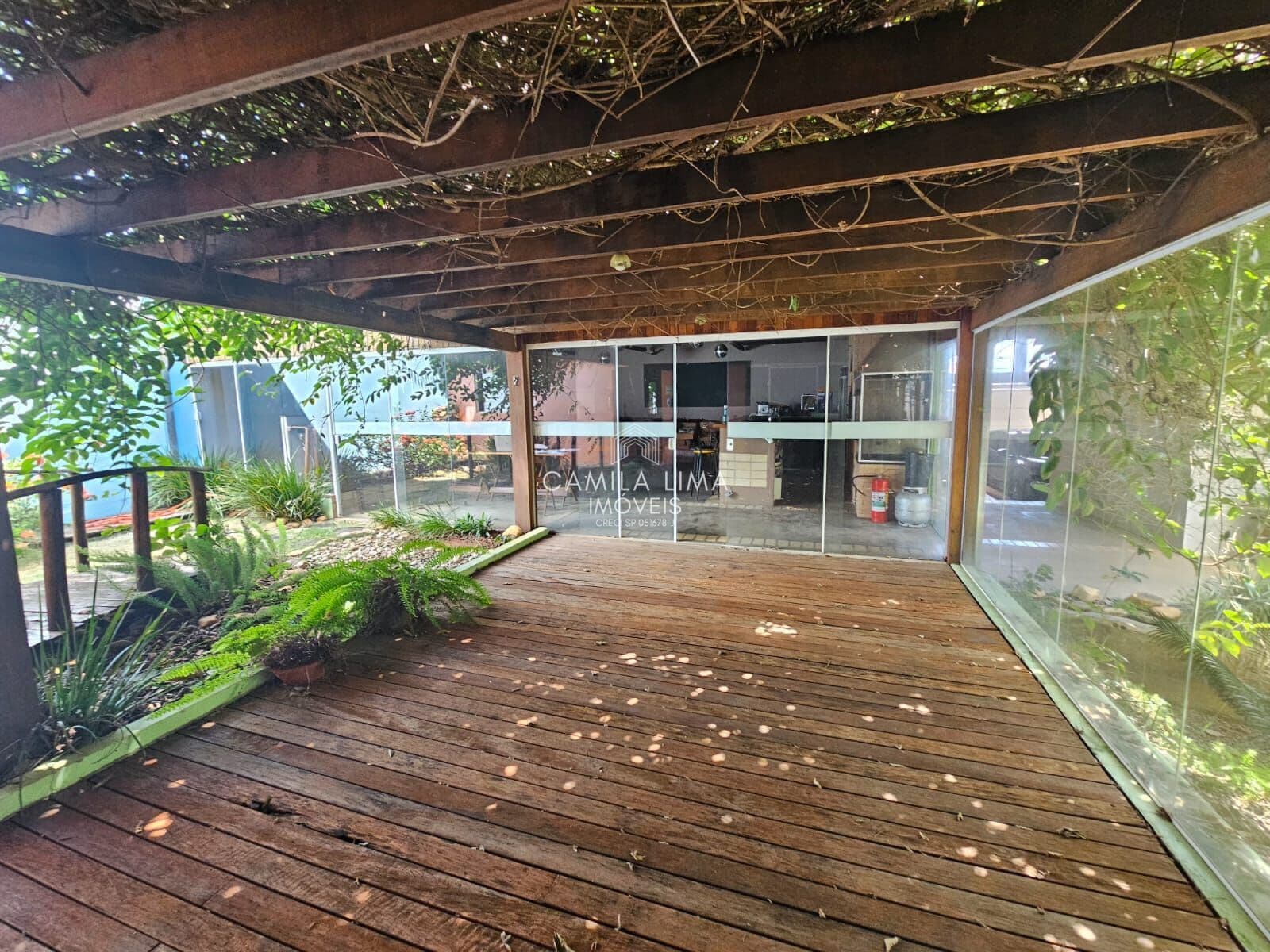Casa + Salão Comercial
