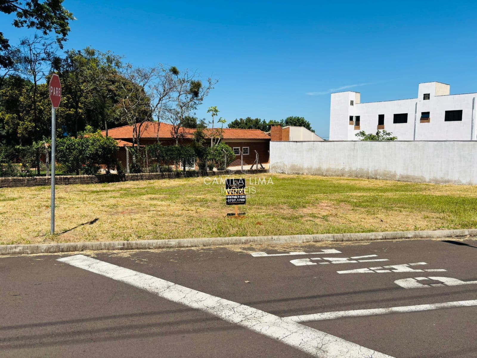 Terreno à venda