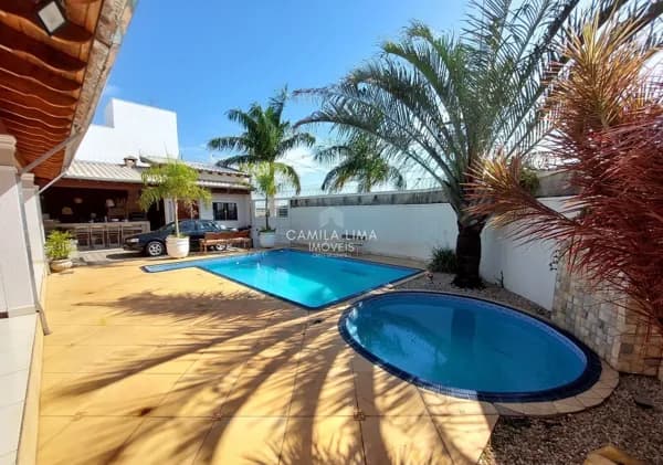 Casa à venda