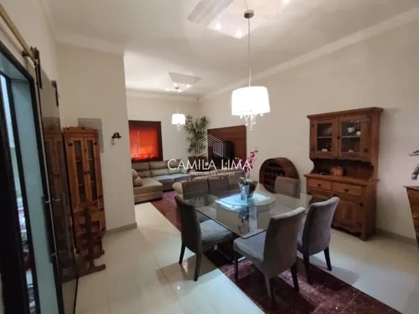 Casa à venda