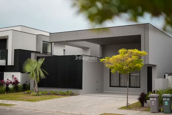 Casa térrea à venda no Condomínio Alphaville 4 - Votorantim