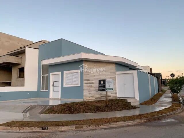 Casa térrea à venda no Condomínio Horto Florestal Villagio - Sorocaba