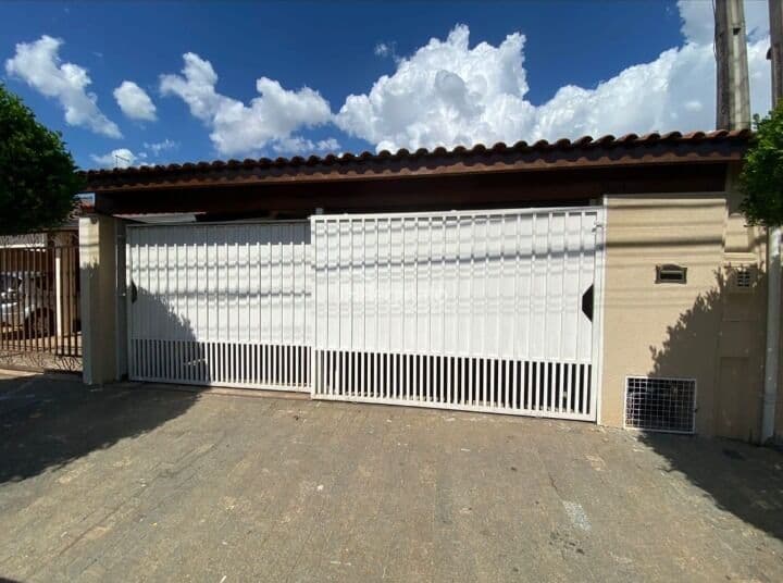 Casa à venda no Wanel Ville IV - Sorocaba
