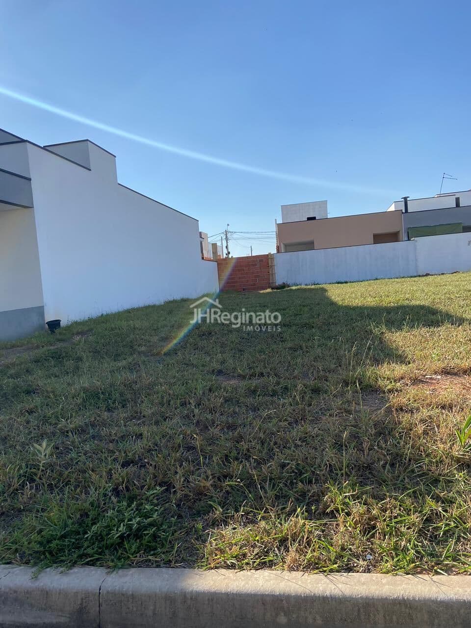 Terreno à venda no Condomínio Horto Florestal Villagio - Sorocaba
