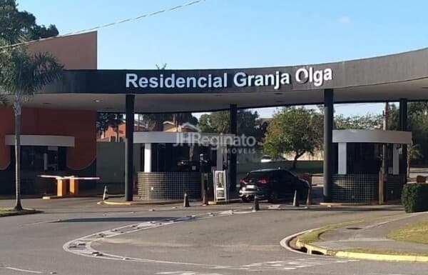 Casa térrea em construção no Condomínio Granja Olga II - Sorocaba