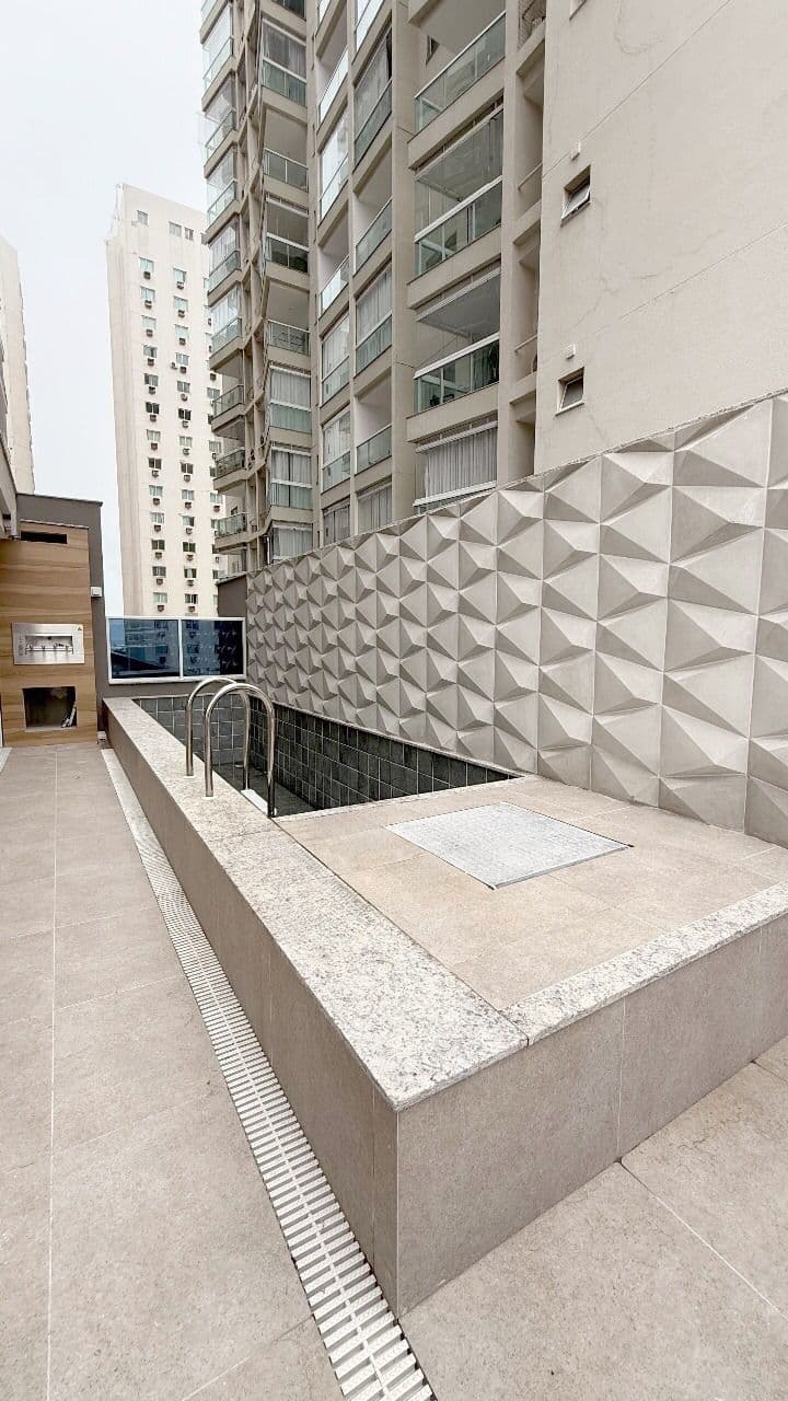 Apartamento Garden 100m², 3 suítes, 2 vagas, lazer de clube