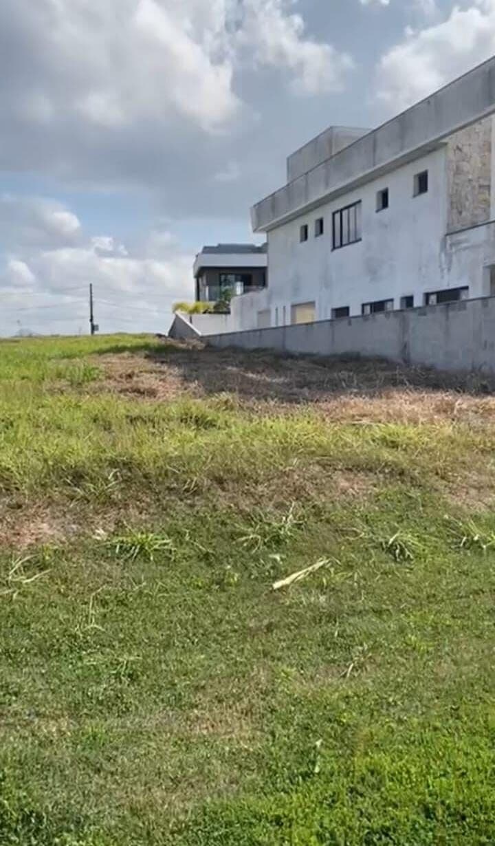Terreno plano em Condomínio de Alto Padrão com 620m², lazer padrão clube GALWAN